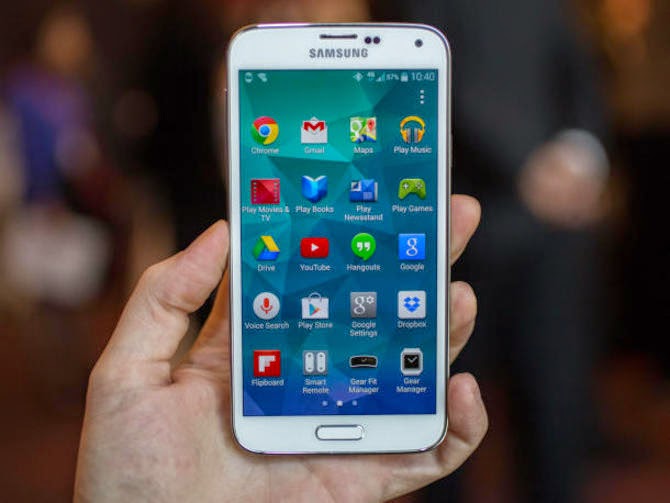 Samsung Galaxy S5 Mini Duos Smartphone | Released