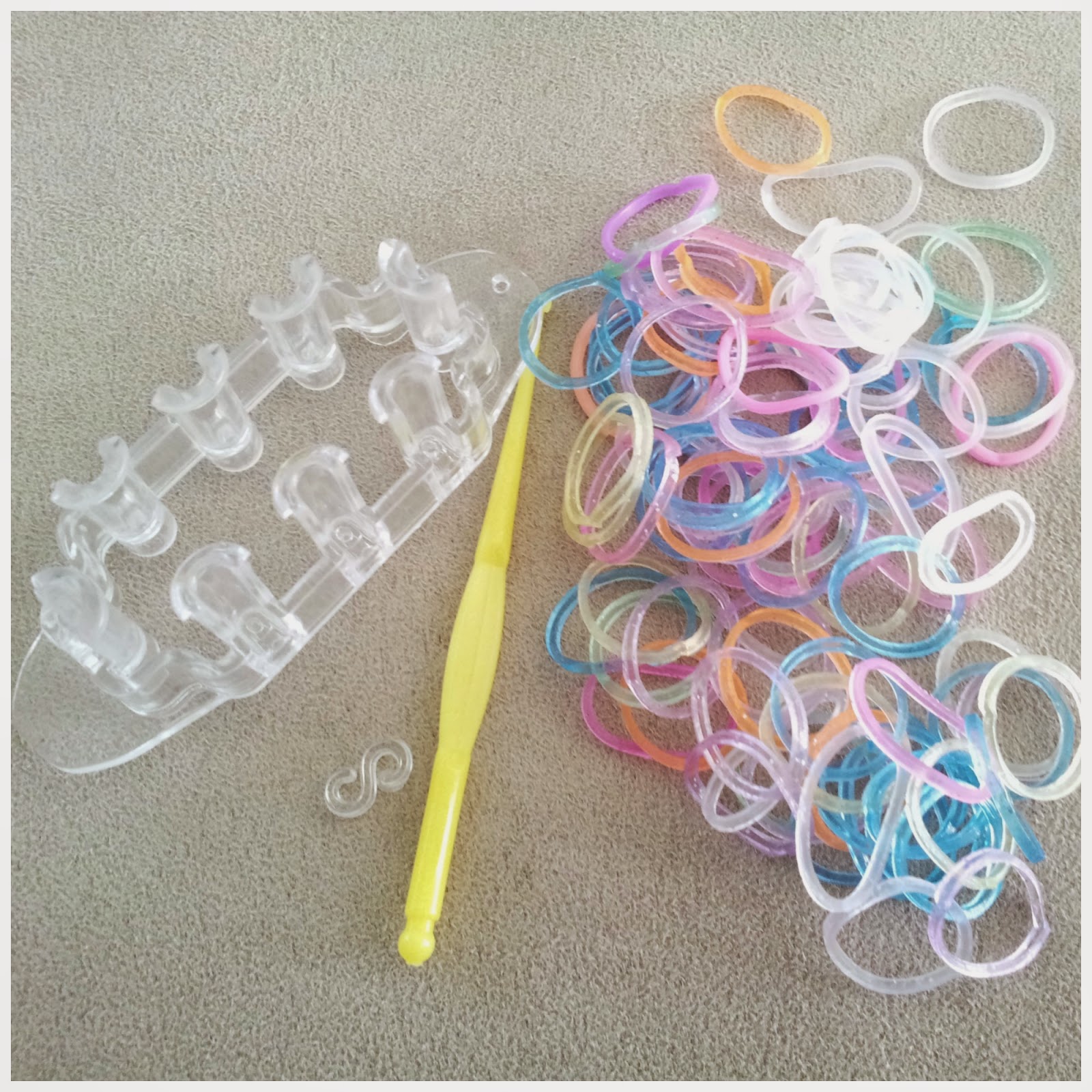 Tutorial // Framed Fishtail Loom Bands (Pic Heavy) Sweet Elyse