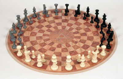 3 kişilik satranç