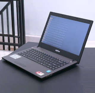 Laptop Axioo W549TU bekas di malang