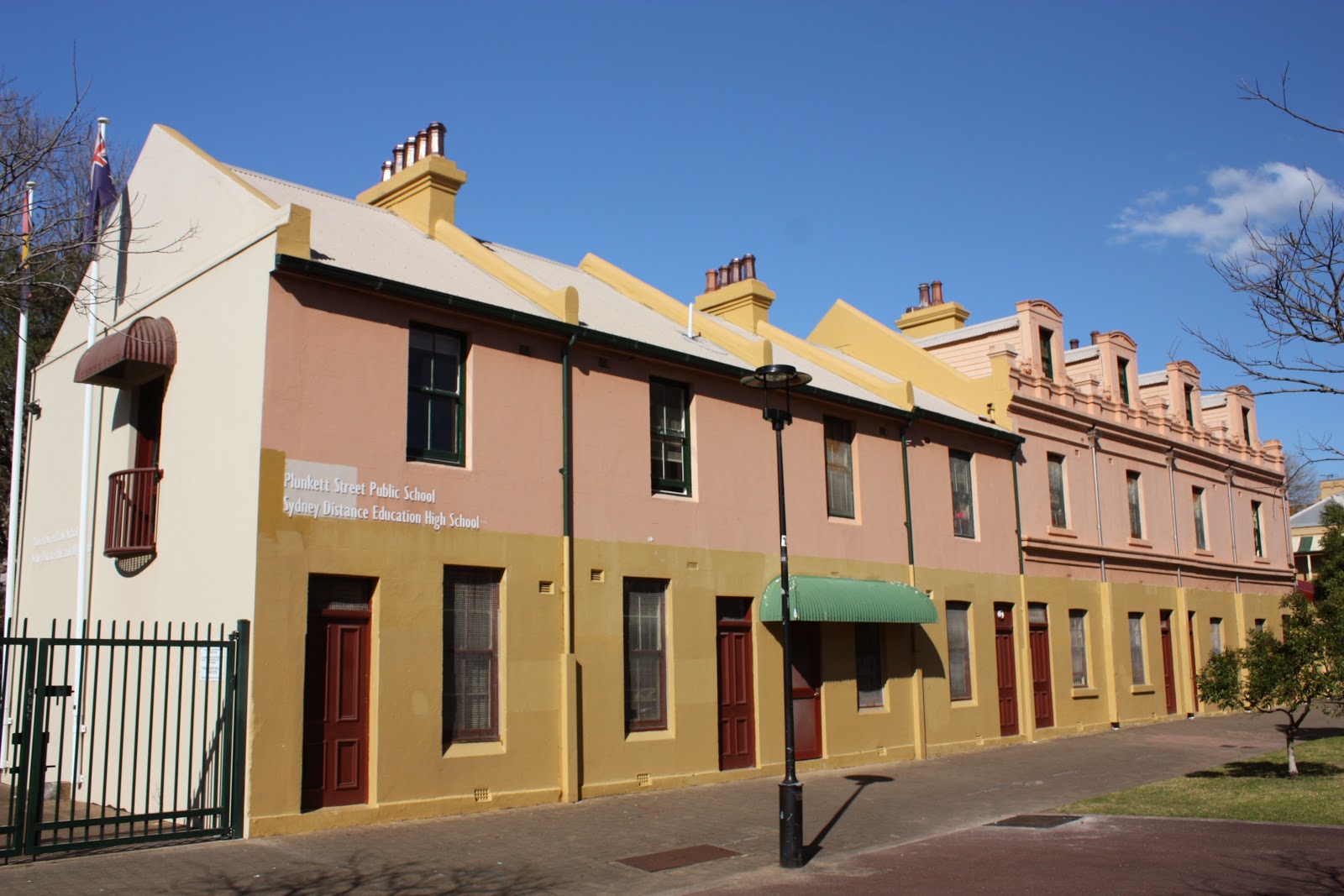 Sydney City and Suburbs Woolloomooloo, school