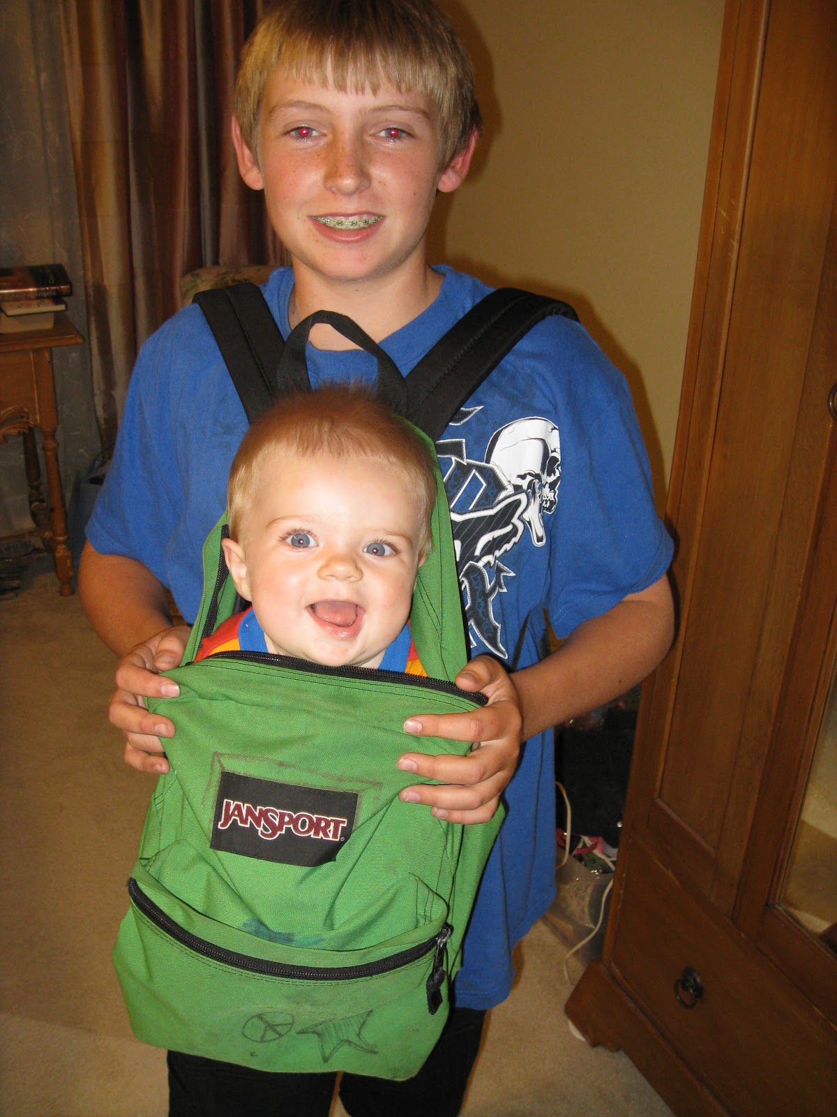 CAIT loves NATE Baby in a Backpack