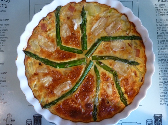 Love, Shoes and Cupcakes: Asparagus and Camembert Quiche