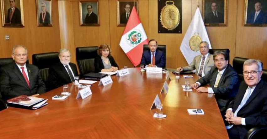 JNJ: 113 postulantes para integrar la Junta Nacional de Justicia rinden hoy examen de conocimientos en la Universidad Nacional de Ingeniería - UNI JNJ: 113 postulantes para integrar la Junta Nacional de Justicia rinden hoy examen de conocimientos en la Universidad Nacional de Ingeniería - UNI