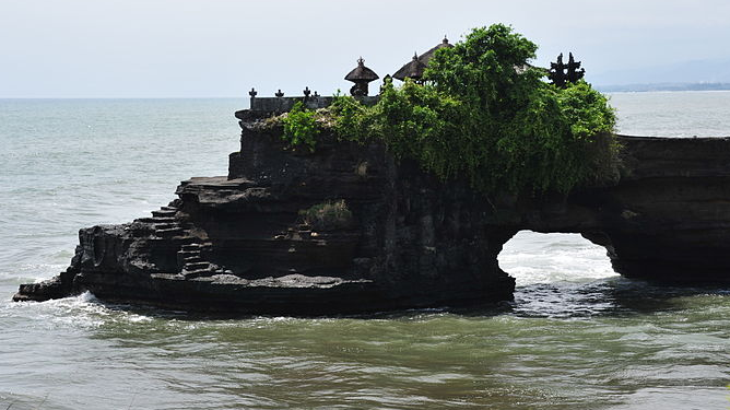7 Tempat Wisata Menarik Di Bali Yang Wajib Dikunjungi 7 Tempat Wisata Menarik Di Bali Yang Wajib Dikunjungi