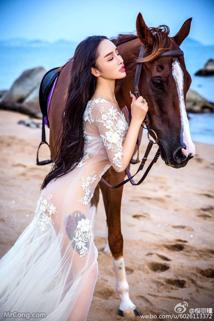 Xin Yang Kitty beauties (欣 杨 Kitty) and sexy photos on Weibo (121 pictures)