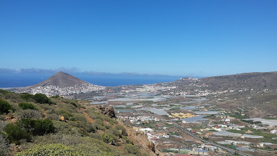 El Pico de la Atalaya desde el Monte Amagro El Pico de la Atalaya desde el Monte Amagro