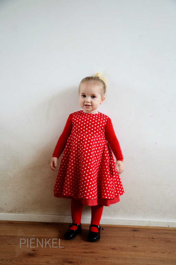 Red Secret Garden Dress, sewn by Pienkel