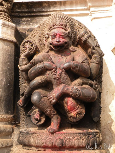 Vishnu Narsingh sculpture in Bhaktapur, Nepal 