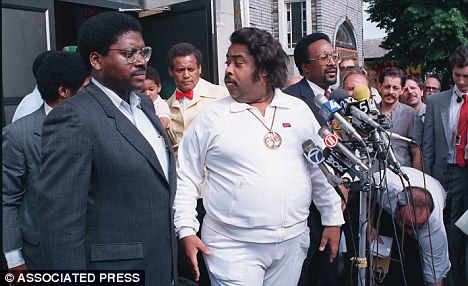 Opinion al sharpton is an asshole have thought Al sharpton is an asshole sorry, that