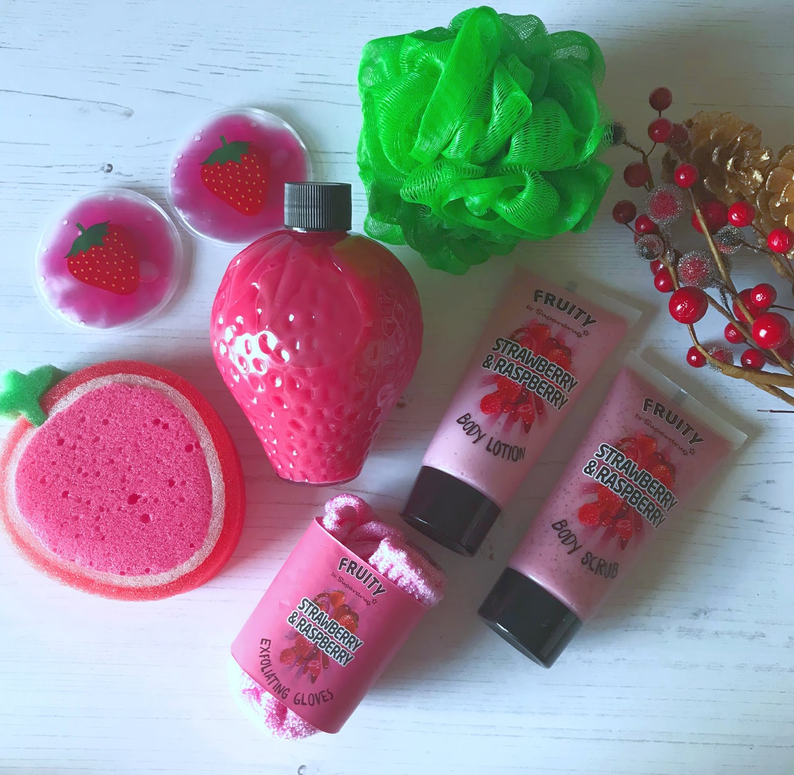 Superdrug Fruity Strawberry And Raspberry bath And Body Set Mammaful