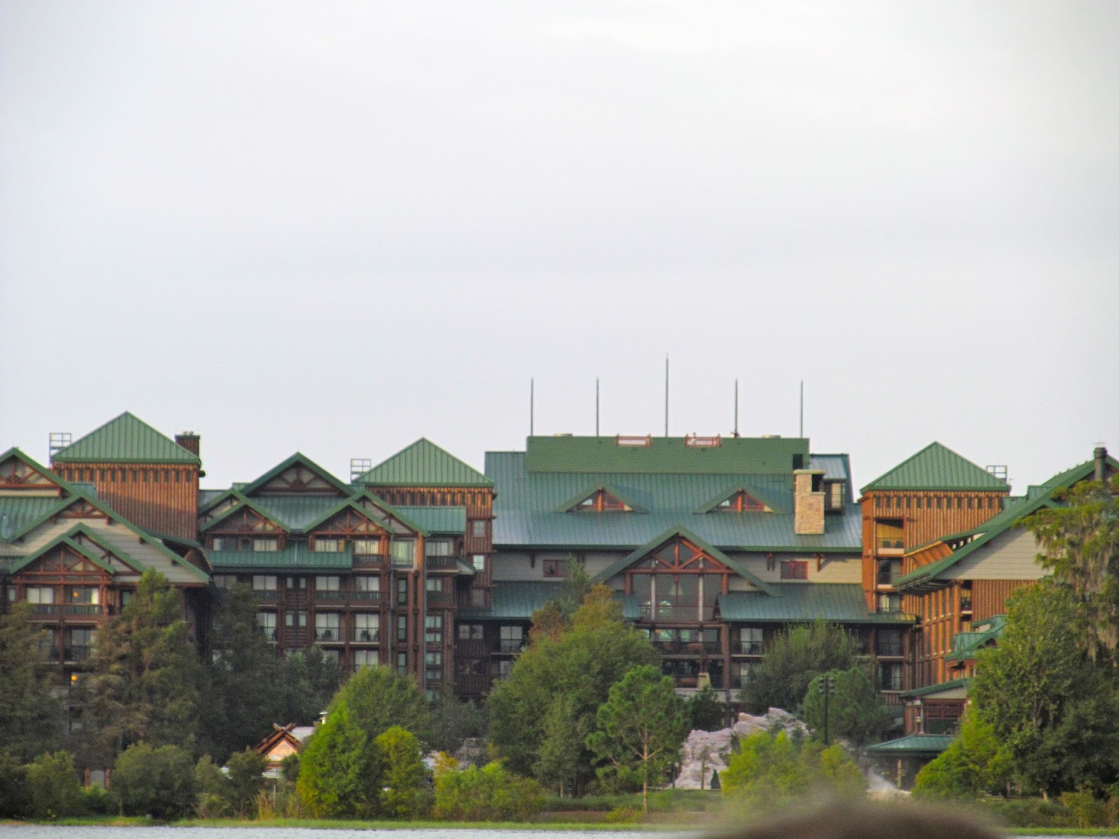 Fort Wilderness Lodge Fort Wilderness Lodge - Walt Disney World Resort - www.ouroutdoortravels.blogspot.com