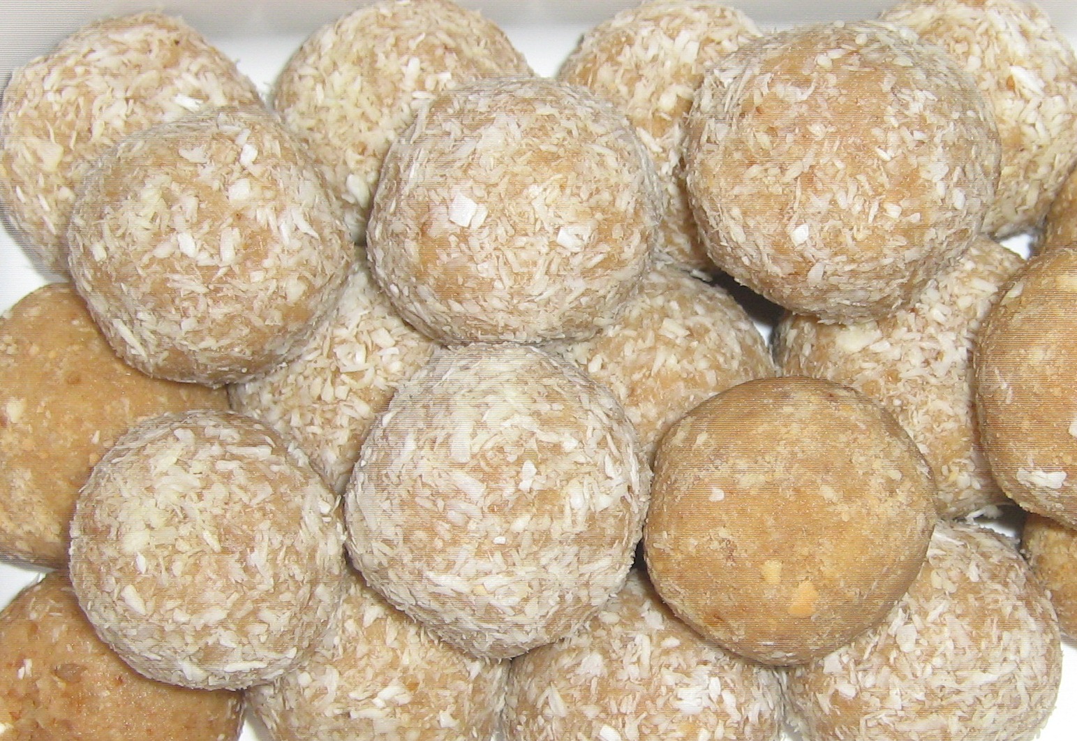 Easy Recipes Coconut Balls