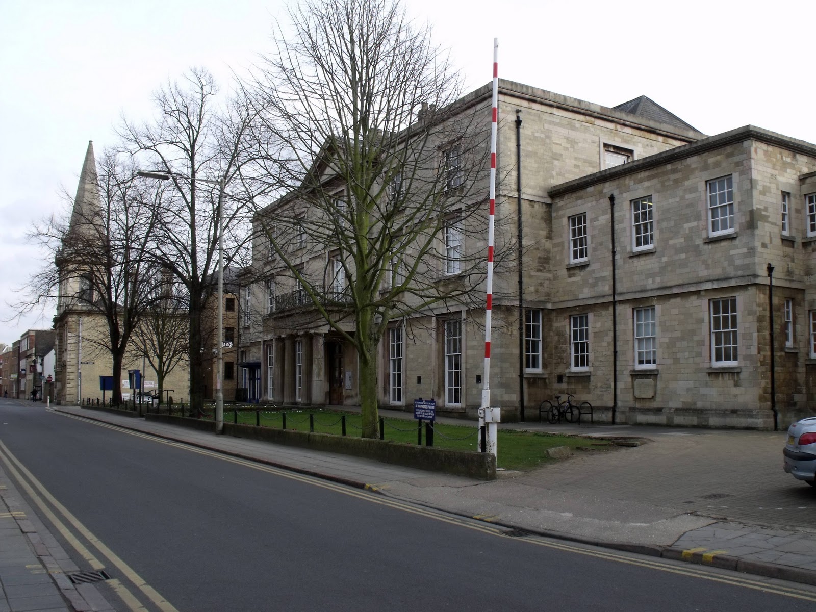 HAUNTED PETERBOROUGH AND THE POLICE Haunted Earth`s Ghost World