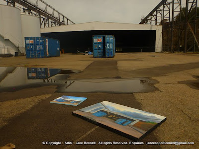 plein air oil painting of the White Bay Transit Shed, White Bay Wharf by industrial and maritime heritage artist Jane Bennett