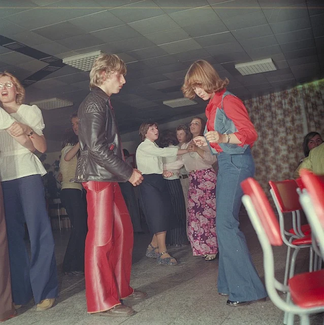 Tahun 1970, Tren Mengenakan Bell Bottom Jeans