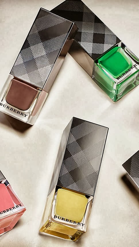 Imagem linda de domingo esmaltes burberry