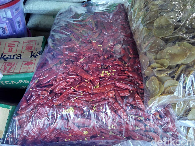 Waduh, Cabai China Serbu dan Kuasai Pasar Tradisional di Blitar