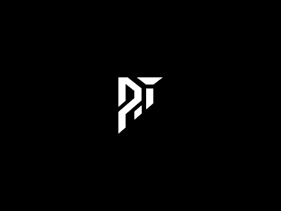 Letter RT Gaming Concept Logo