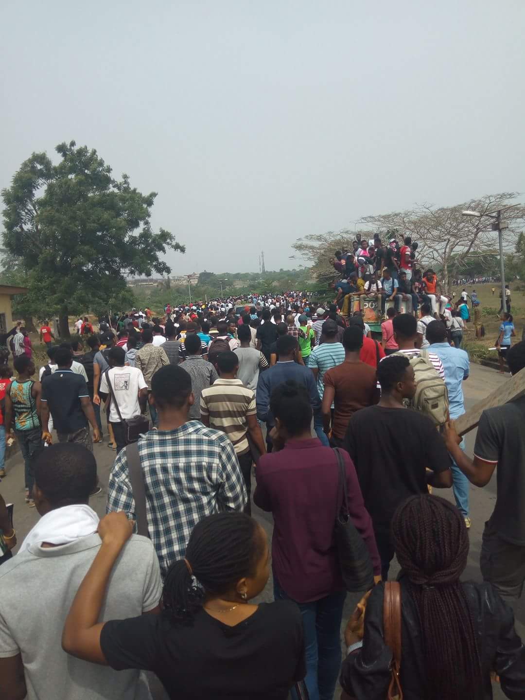 FUTO PROTESTS: “vacate our hostels and facilities within 24 hours” FG ...