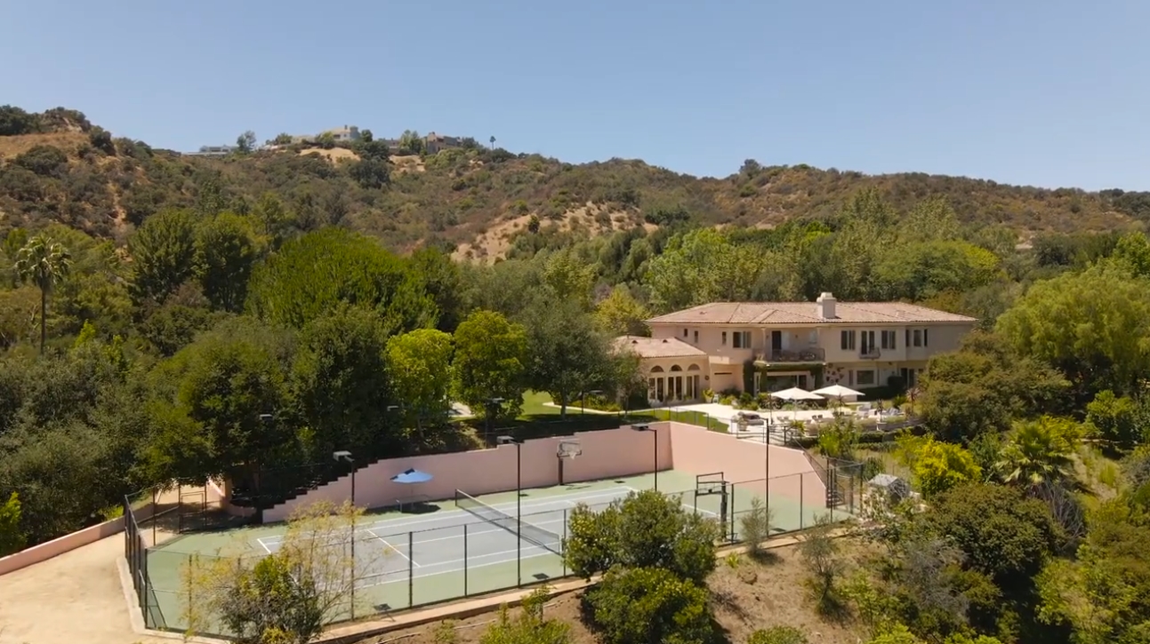 11971 Lockridge Estate Rd, Studio City, CA vs. Mansion Interior Design Tour