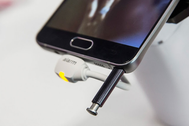 Desain gambar Samsung Galaxy Note 7 mulai bocor berbahan logam