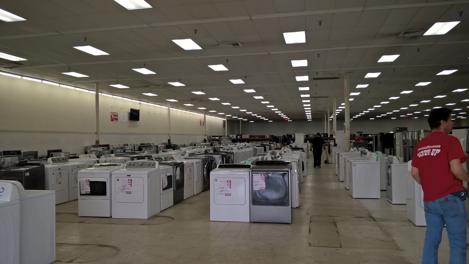 My Florida Retail Blog That Old WalMart Feel Appliance Stockade
