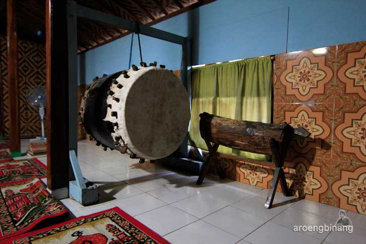 masjid saka tunggal cikakak banyumas