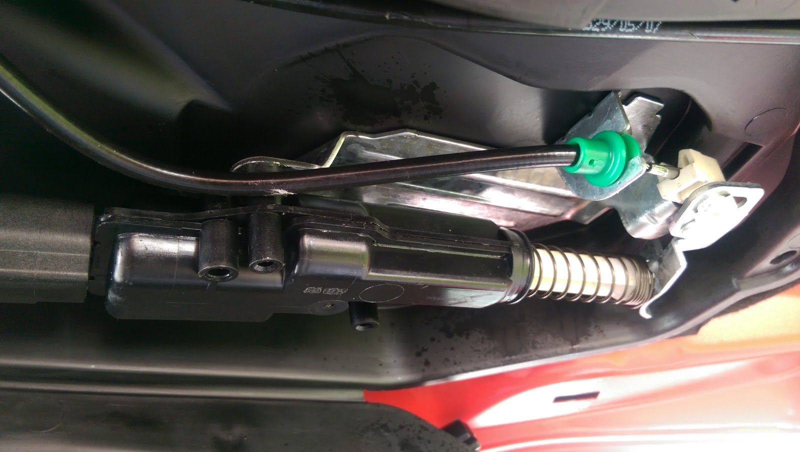 Andy Brown's blog Ford Fiesta Style 2007 remote boot release