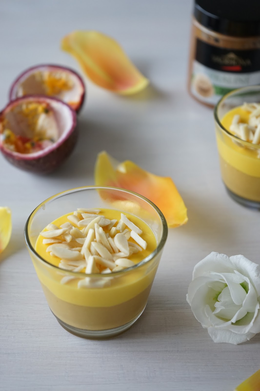 The Cook Time Cr??me au pralin??, fruits de la passion et amandes en