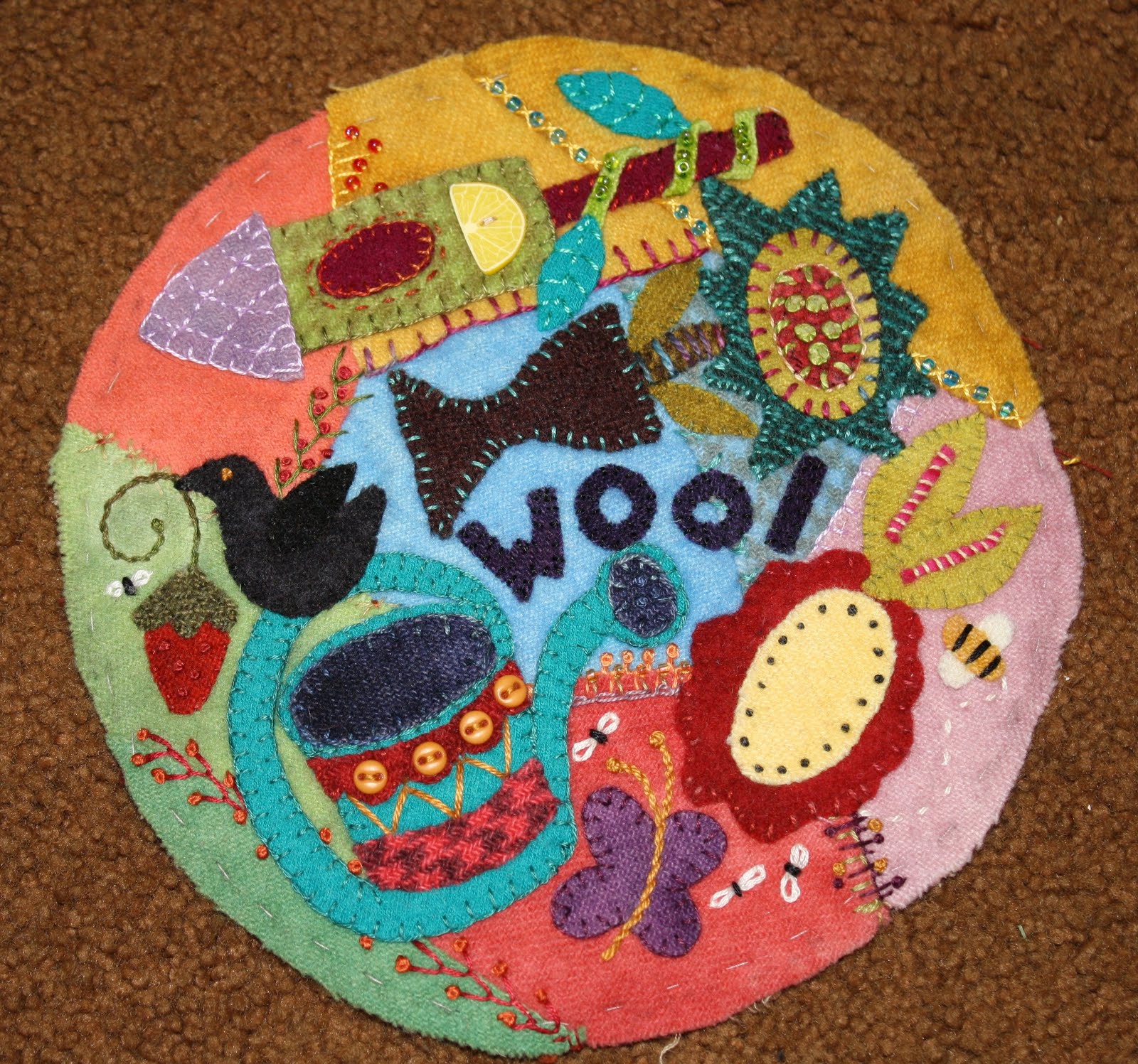 Results for Wool Applique - Chickadee Hollow Designs Home Page