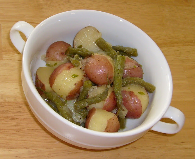 Happier Than A Pig In Mud Garden Green Beans and Baby Red Potatoes