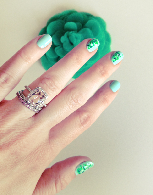 minty green speckled nails, St Patrick's Day manicure, nail art tutorial