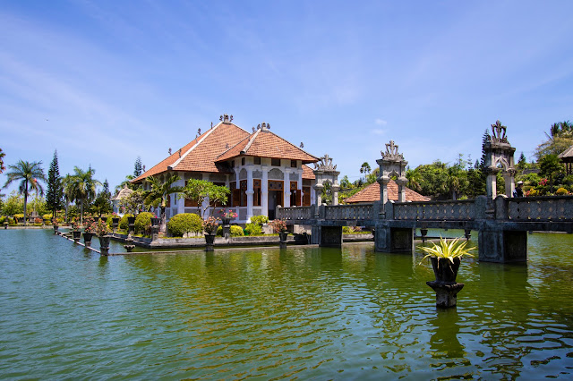 Taman Ujung water palace-Bali
