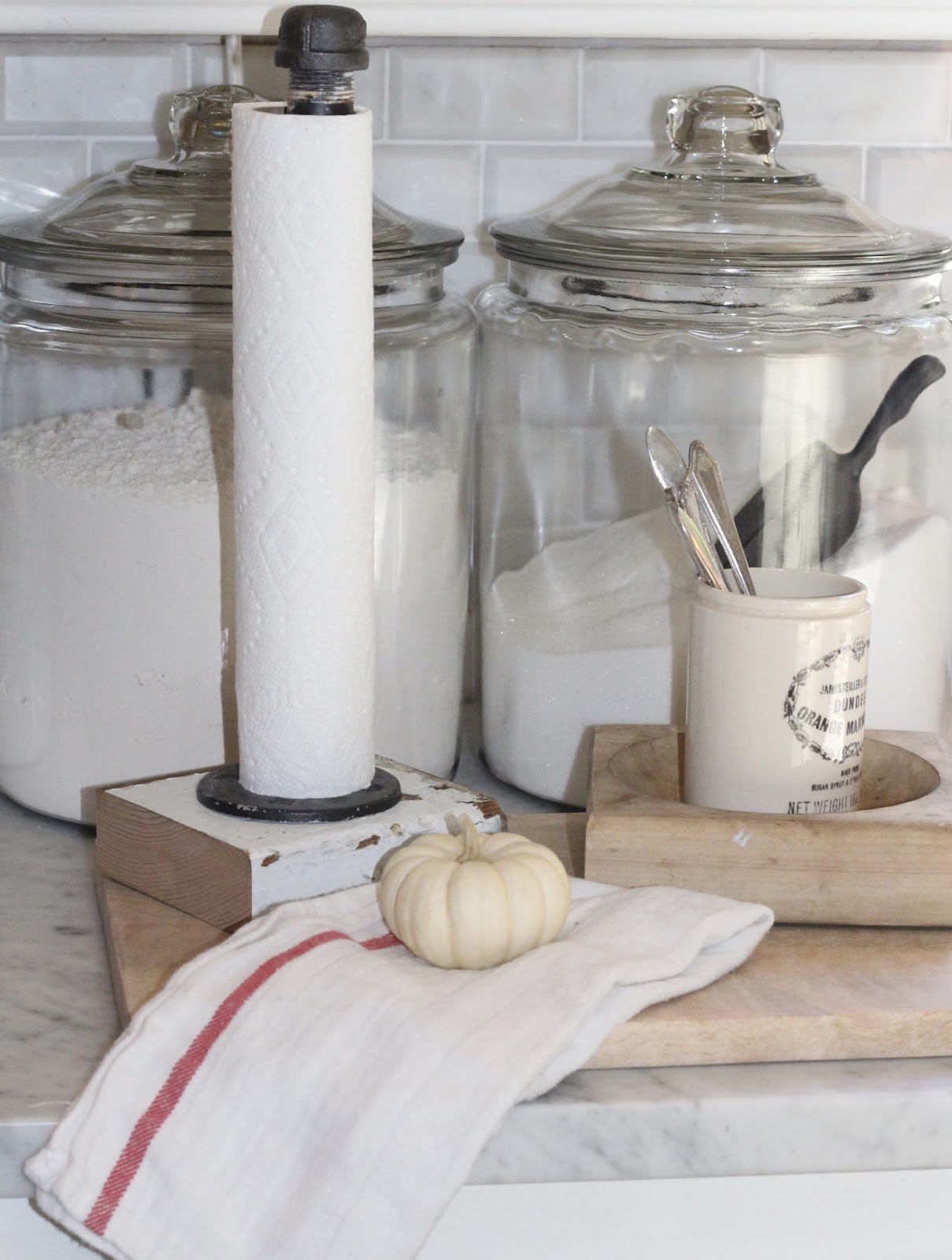 My Sweet Savannah how to make a rustic paper towel holder