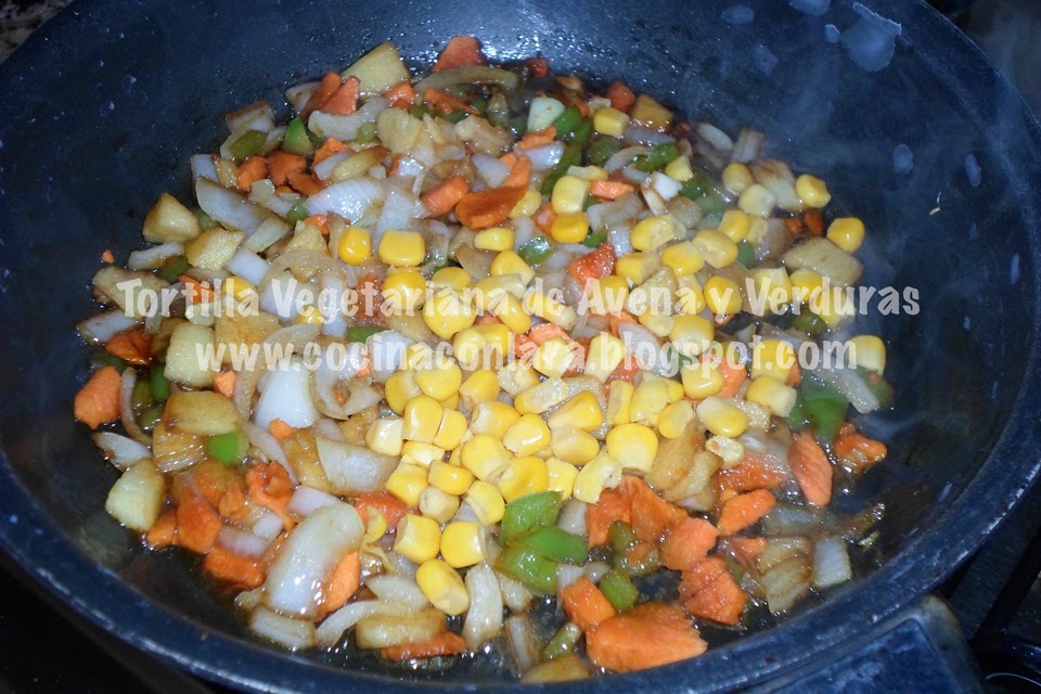 Cocina con Lara Tortilla Vegetariana de Avena y Verduras