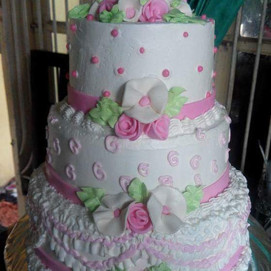 Kue Pengantin Bertingkat Serba Pengantin