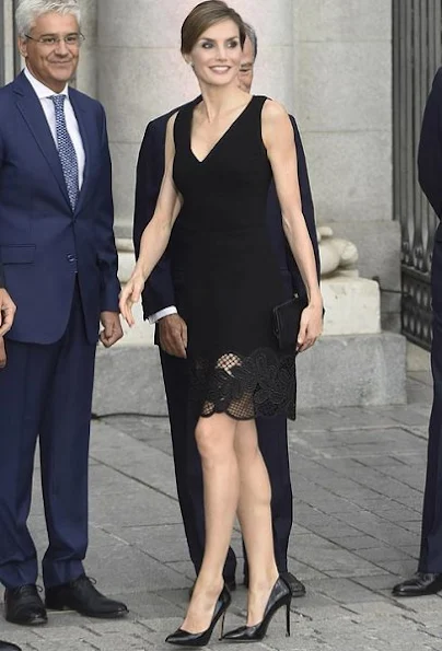 Queen Letizia of Style new dress, Prada shoes, Caroline Herrera dress, Hugo Boss dress