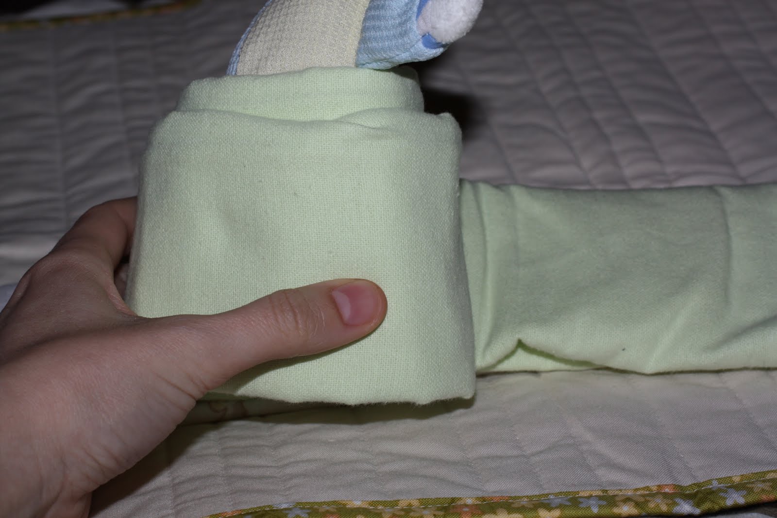 Hey Mama! Receiving Blanket Cupcakes