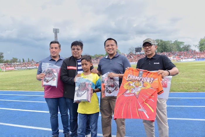 Laga Amal Persija Vs Lampung All Stars Sukses, Ridho Minta Dijadikan Momentum Kebangkitan Sepak Bola Lampung