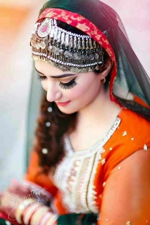 13 Best Matha patti hairstyles ideas | matha patti hairstyles, pakistani  bridal, pakistani bridal hairstyles