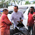 Menteri Besar Terengganu Bermotosikal Temui Rakyat Jelata