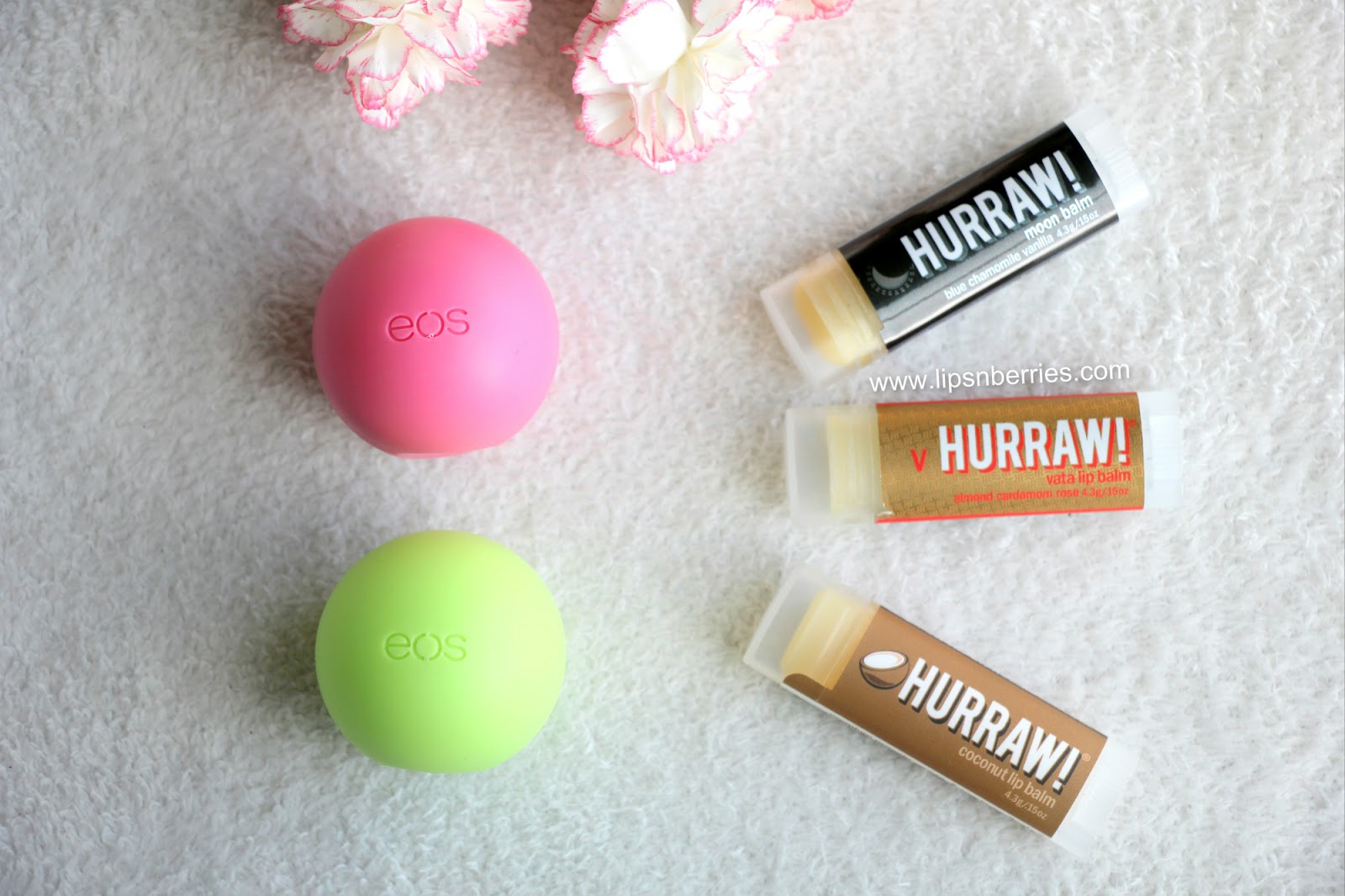 The battle of Lip Balms EOS vs Hurraw! LIPS n BERRIES