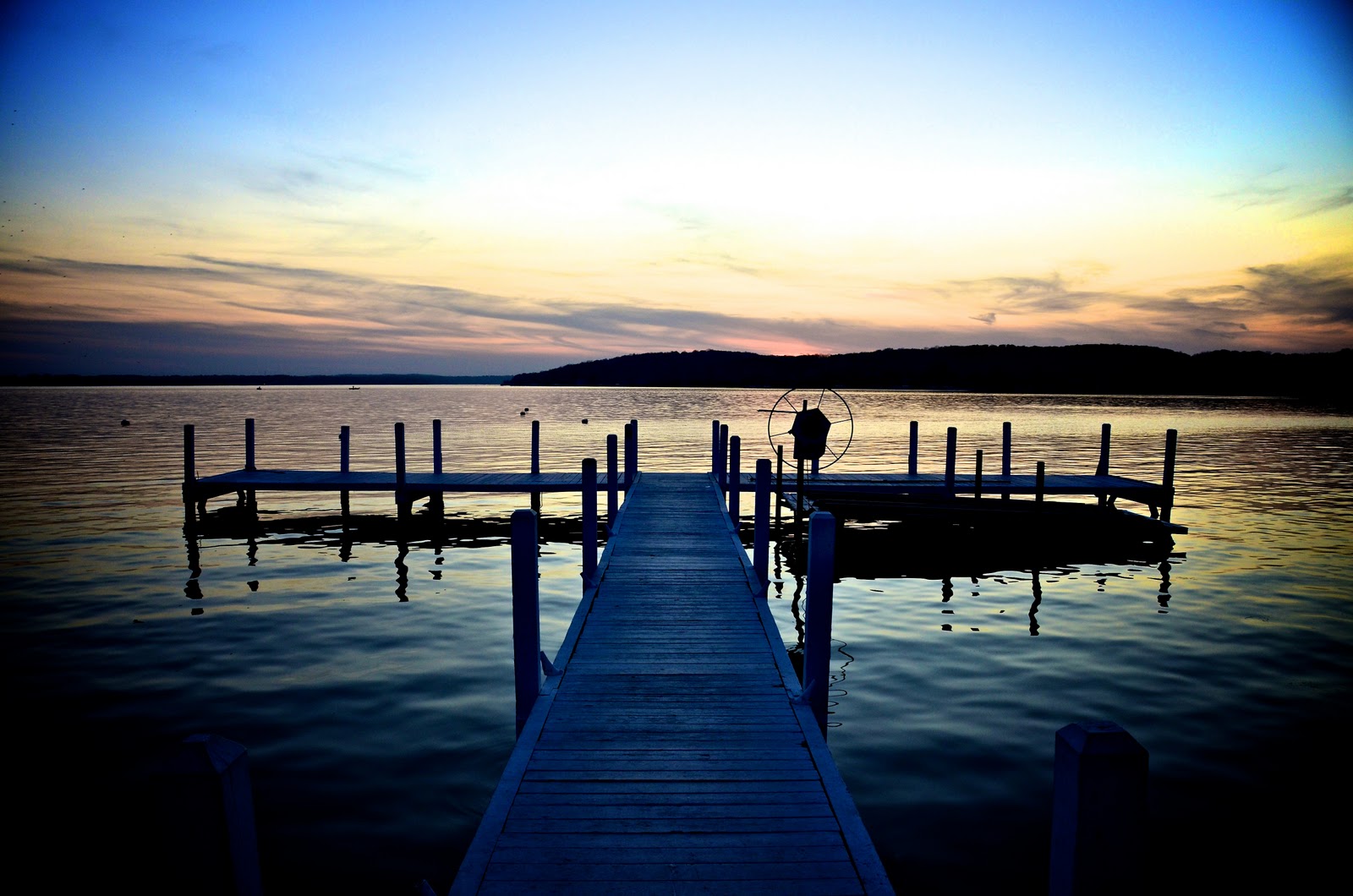 six hours on sunday: Lake Geneva, Wisconsin