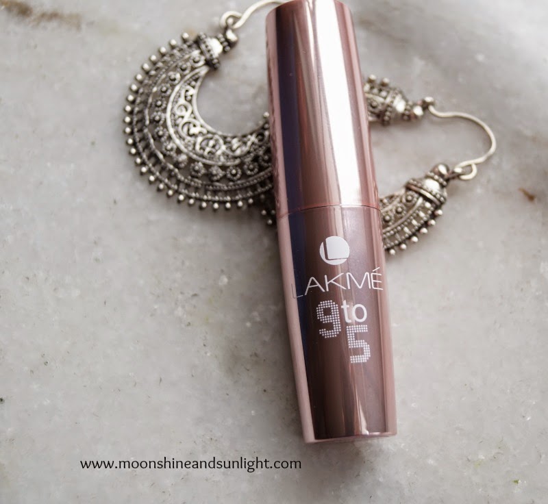 Lakme 9 to 5 lip color in Pink Slip swatch, review and price