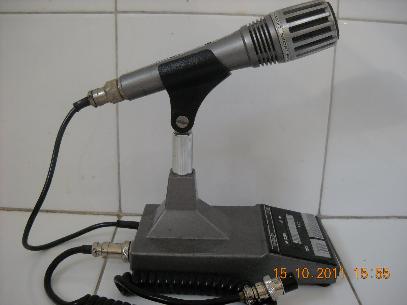 Sinar Agung ( Y C 2 V D I ) DESK MICROPHONE KENWOOD MC60A ( TERJUAL )
