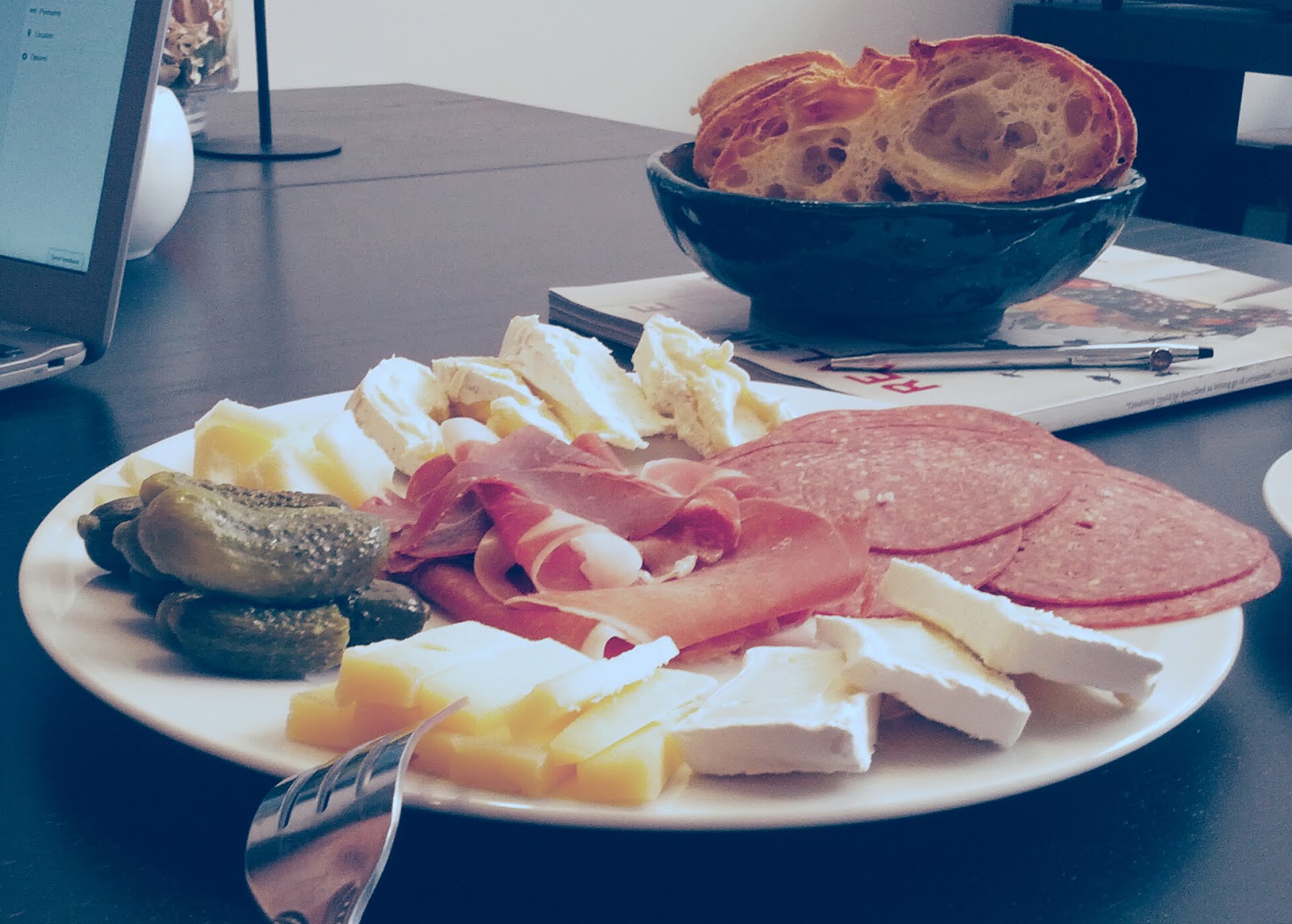Cooking professionals (or, professionals who cook): Jause