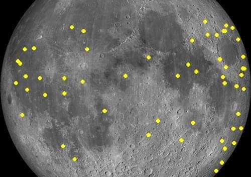 Casi ocho impactos de meteoroides por hora se registra en la luna. Casi ocho impactos de meteoroides por hora se registra en la luna.