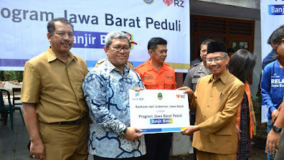 Gubernur Jawa Barat Bantu Korban Banjir Kota Bima Rp3 Milyar