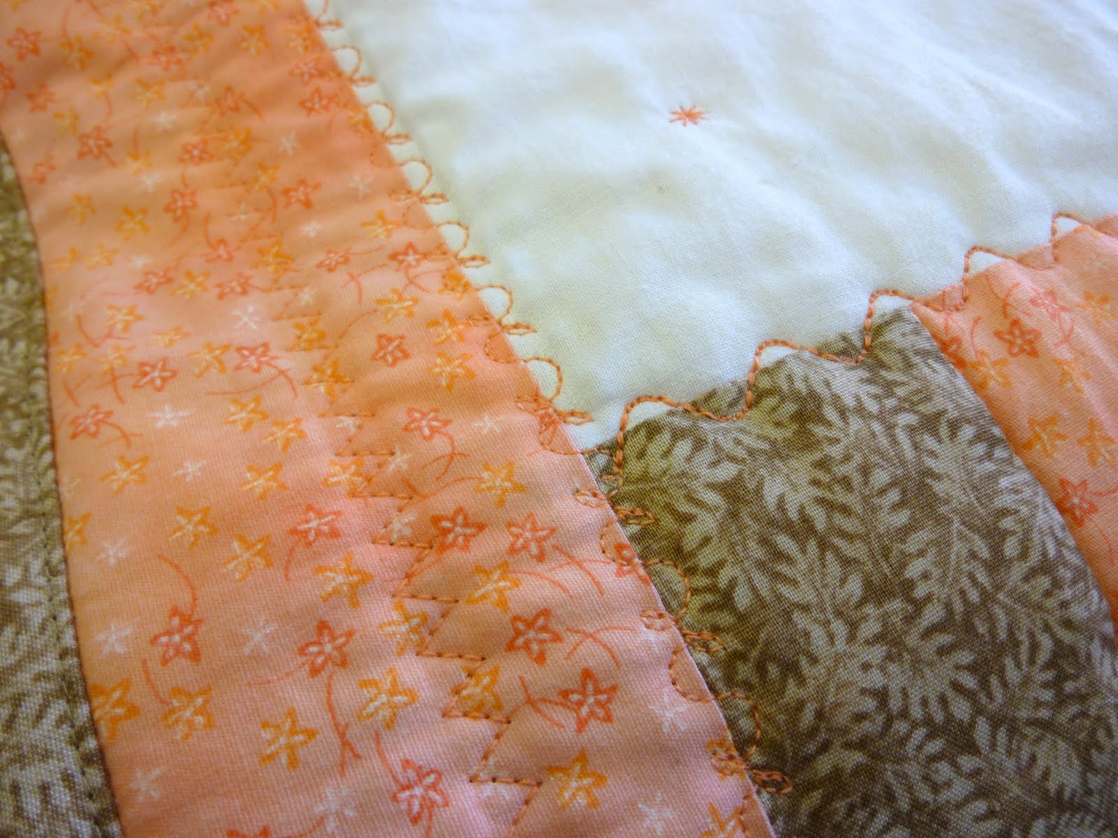 Sew Janome Beautiful Baby Quilt by Jean Jones